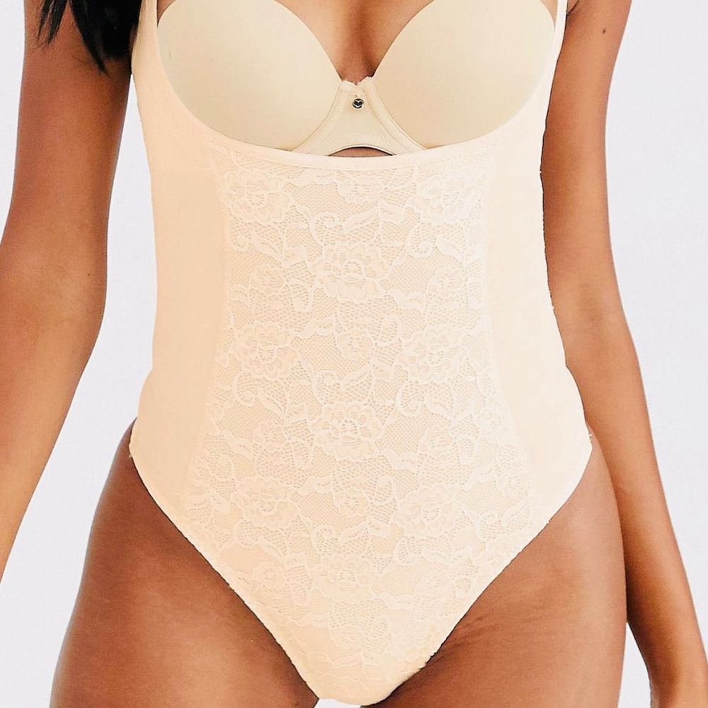 NWT Wolf & Whistle Shaping Bodysuit Lace Mesh Sz 6